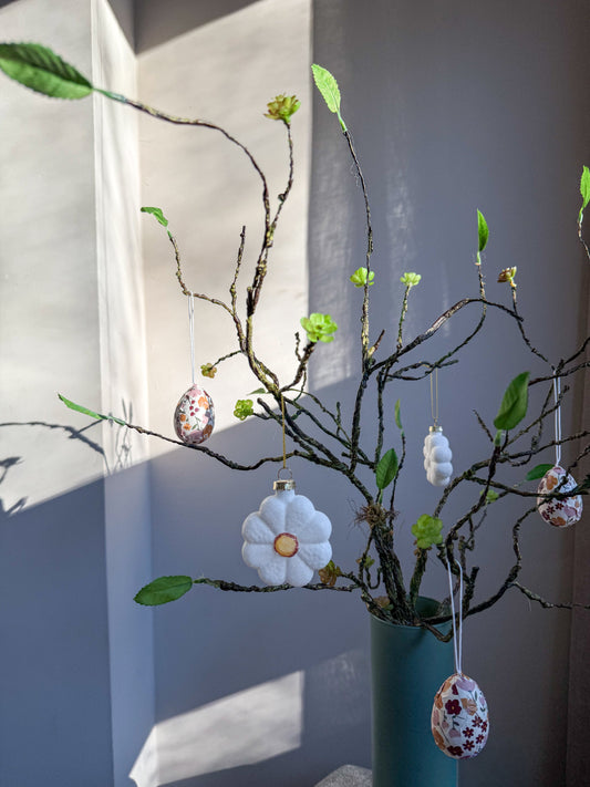 Paastakken wilgentakken Geluk in bloei