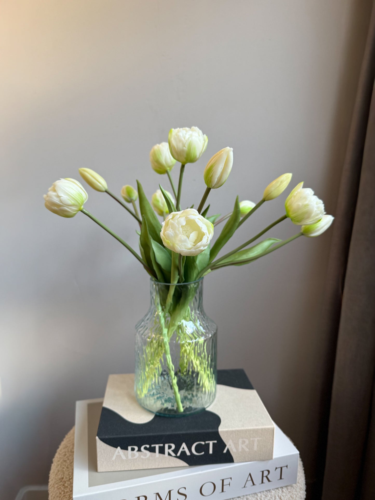 Real touch pioentulpen met bolkop Geluk in bloei