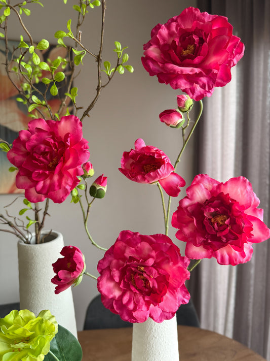 Decoratieset Noor | Zachte zijden bloemenbundel met 3 vazen Geluk in bloei