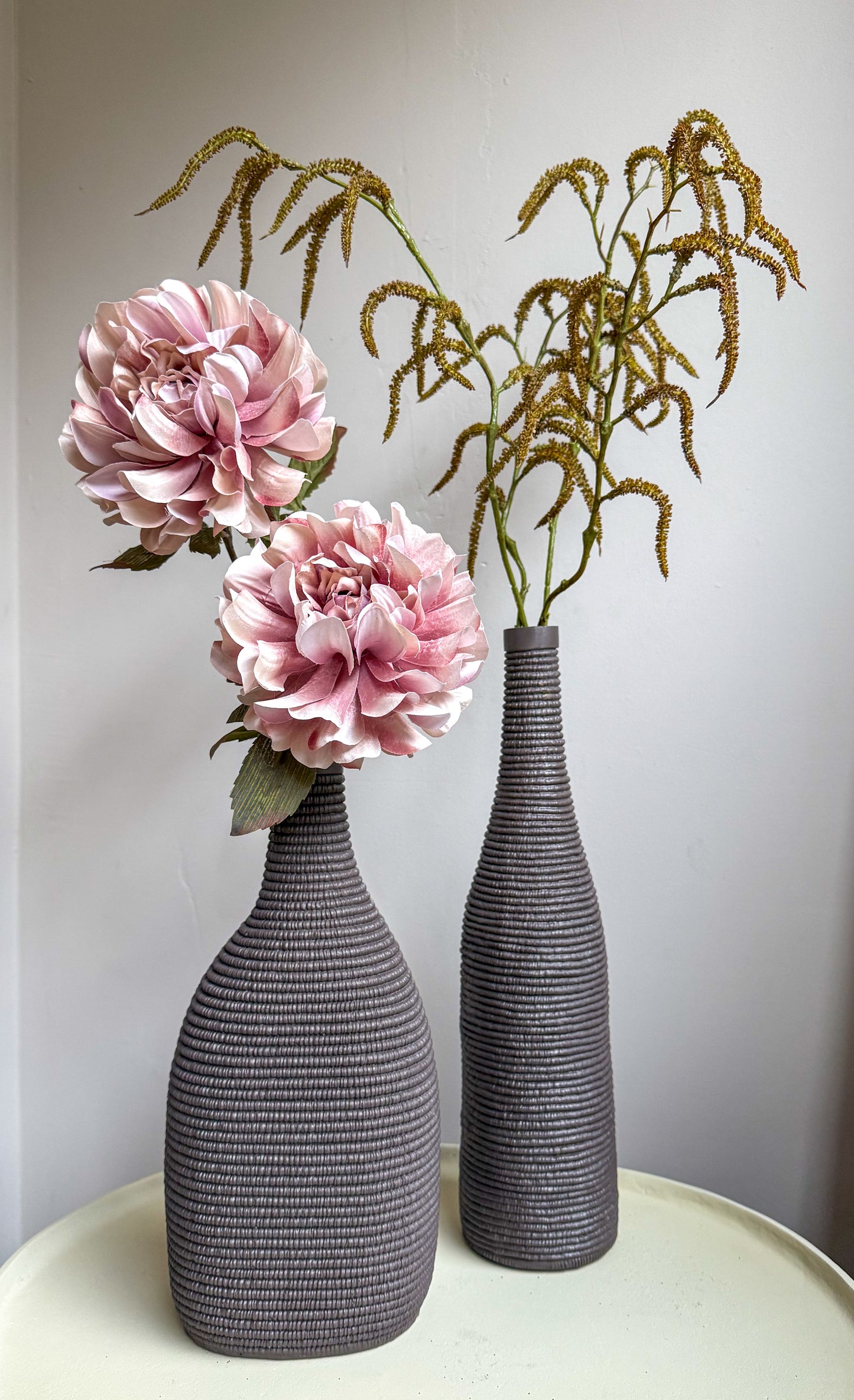 Set vazen Youna | bruin