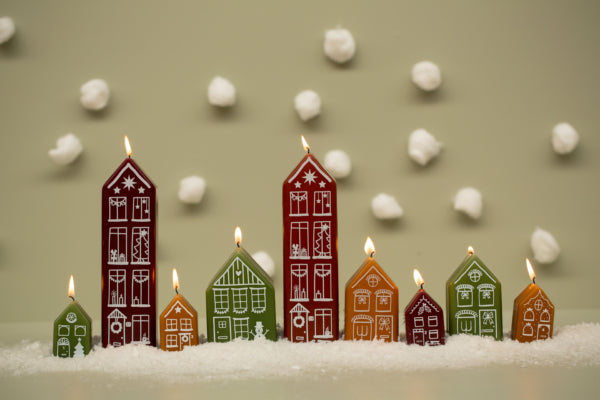 Kaars kersthuisje advent | Aubergine