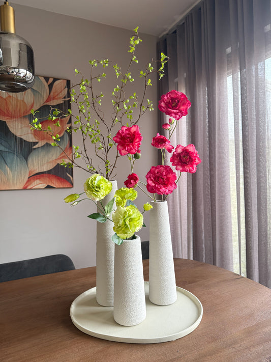 Decoratieset Noor | Zachte zijden bloemenbundel met 3 vazen Geluk in bloei