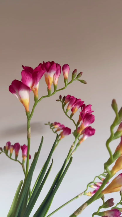 Kunstbloem Freesia | Fuchsia